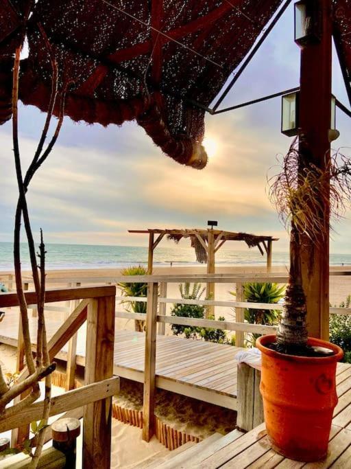 Viento Grande, Apartamento Boutique En La Playa Рота Екстериор снимка